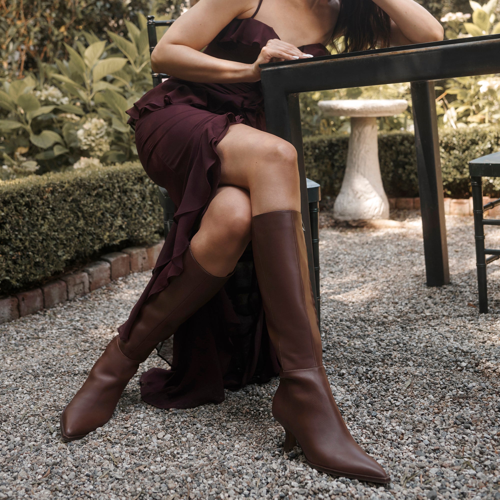 AUGGIE NARROW CALF BOOTS CHOCOLATE LEATHER - Image 2