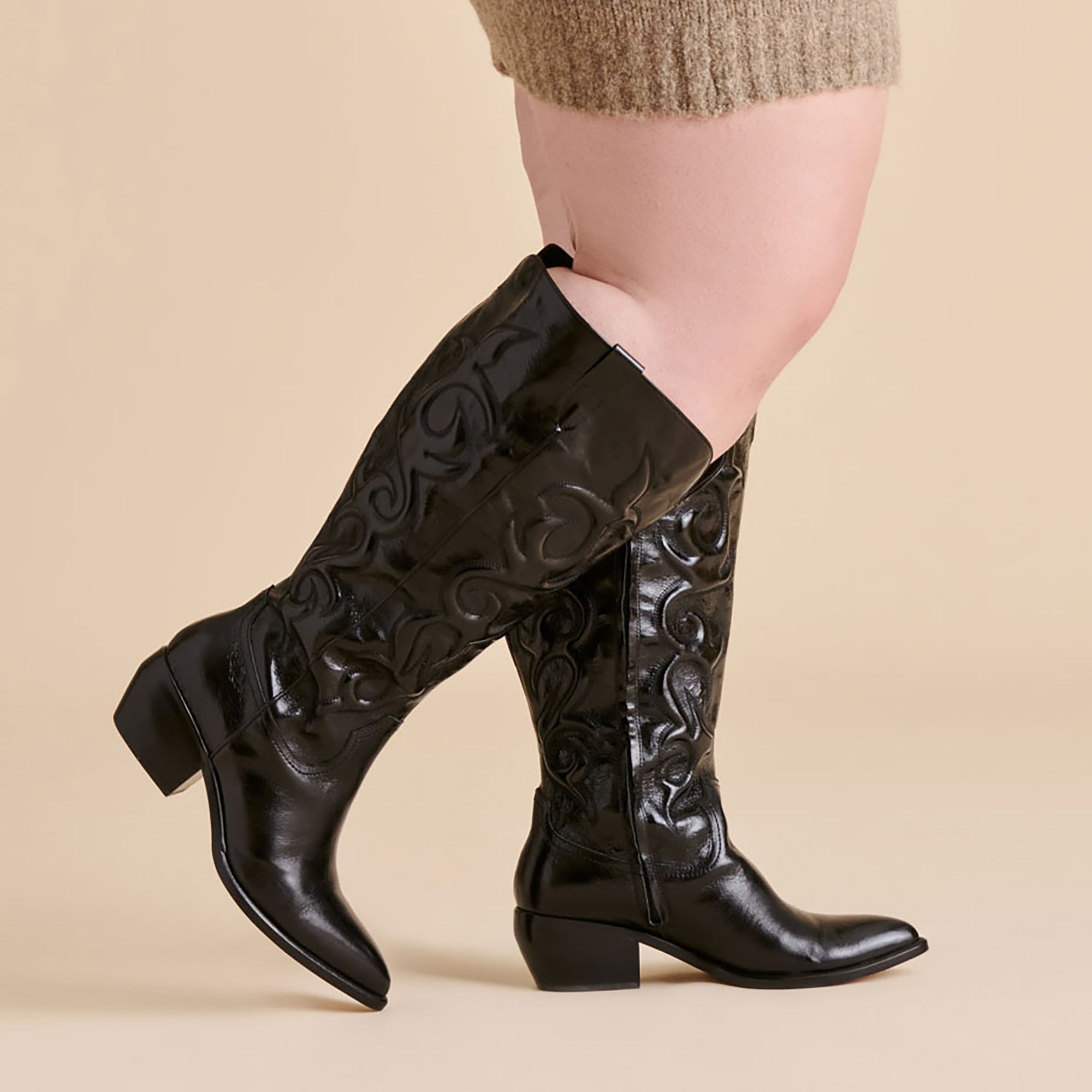 MIRLA EXTRA WIDE CALF BOOTS BLACK LEATHER - Image 2