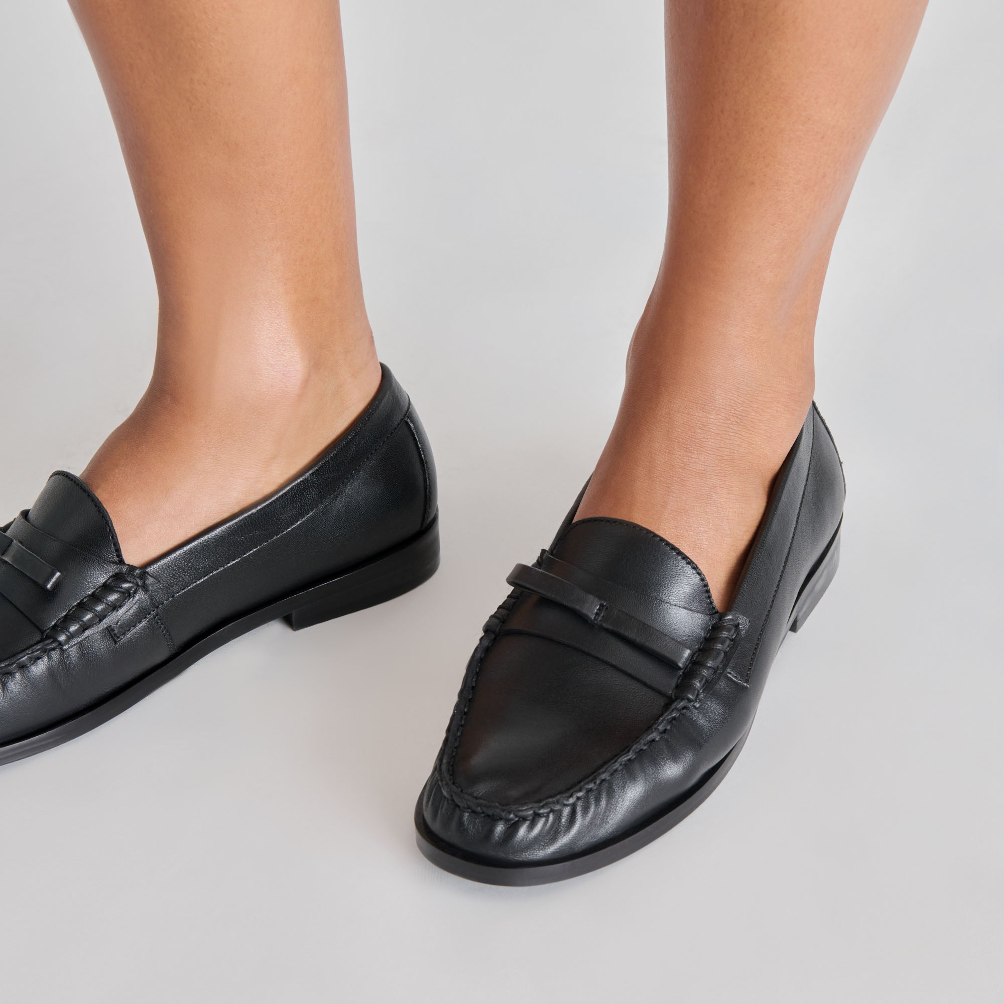 BARNEY LOAFERS BLACK LEATHER - Image 2