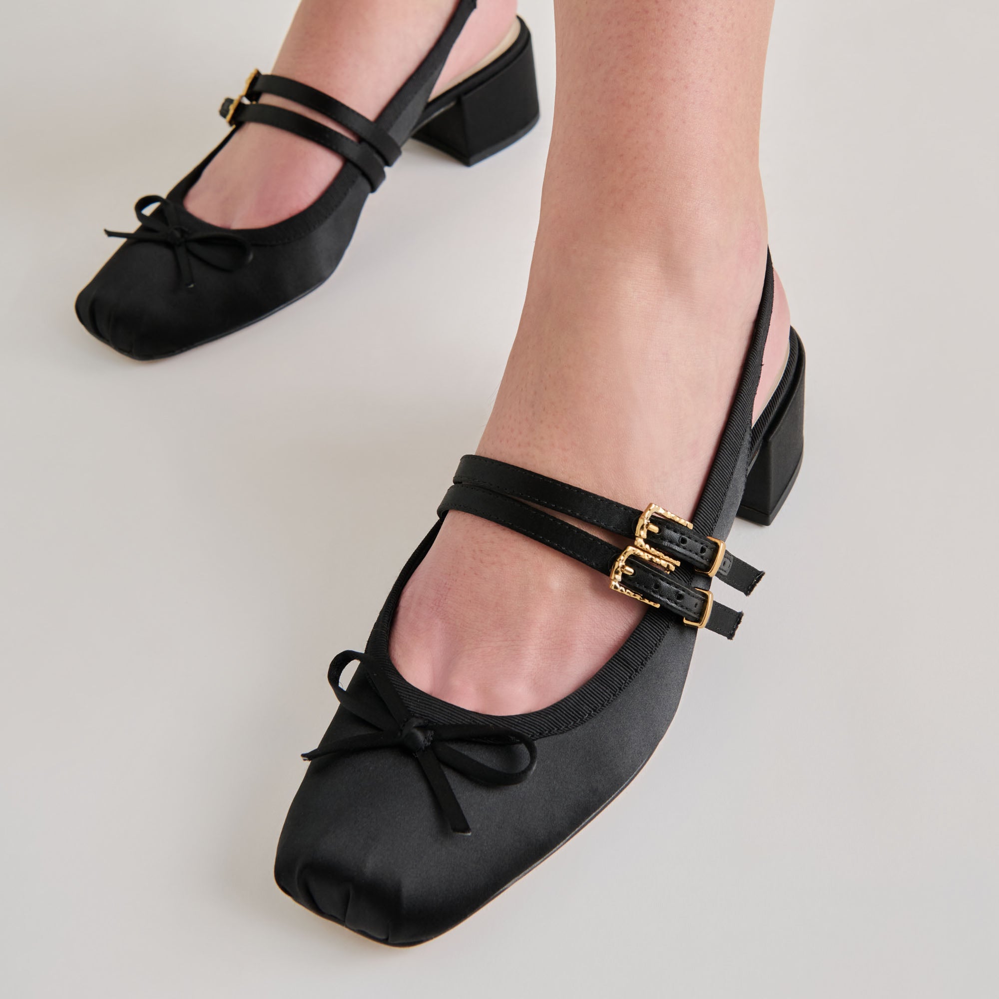LORIS HEELS ONYX SATIN - Image 4
