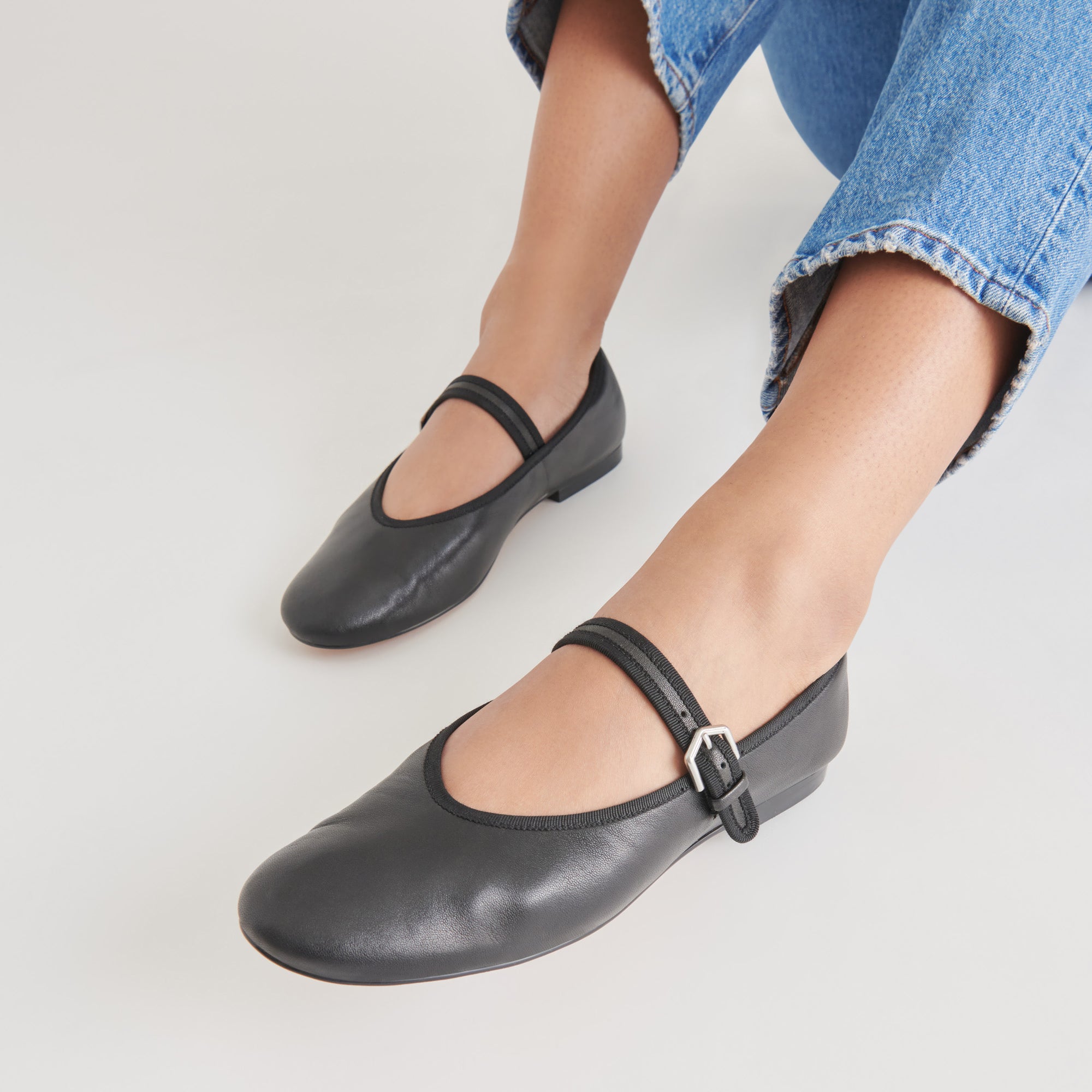 ROSLYN BALLET FLATS BLACK LEATHER - Image 12