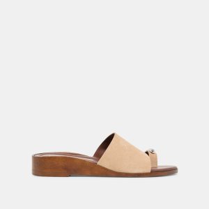 MOXY SANDALS SAND SUEDE