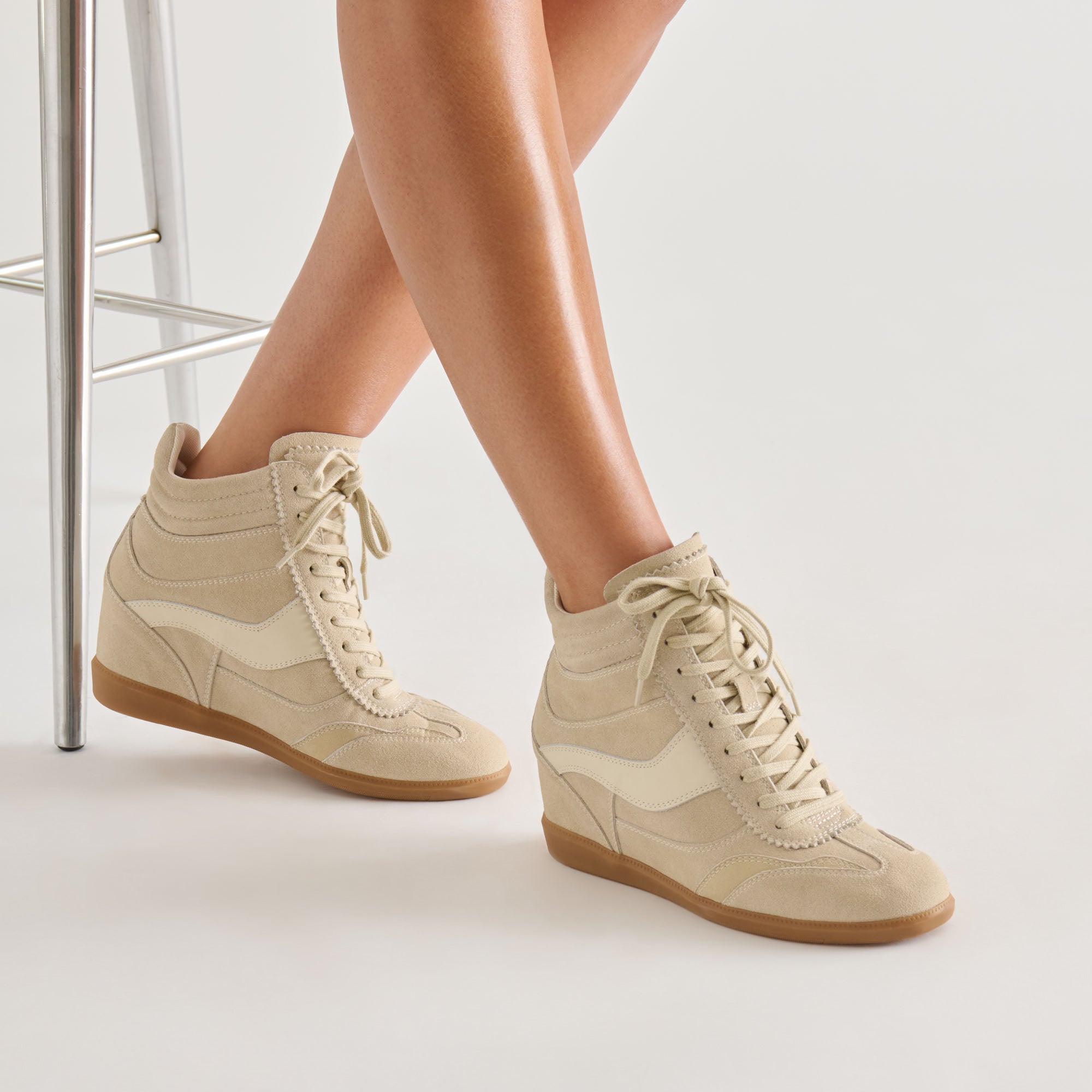 ISSAC SNEAKERS OATMEAL SUEDE - Image 2